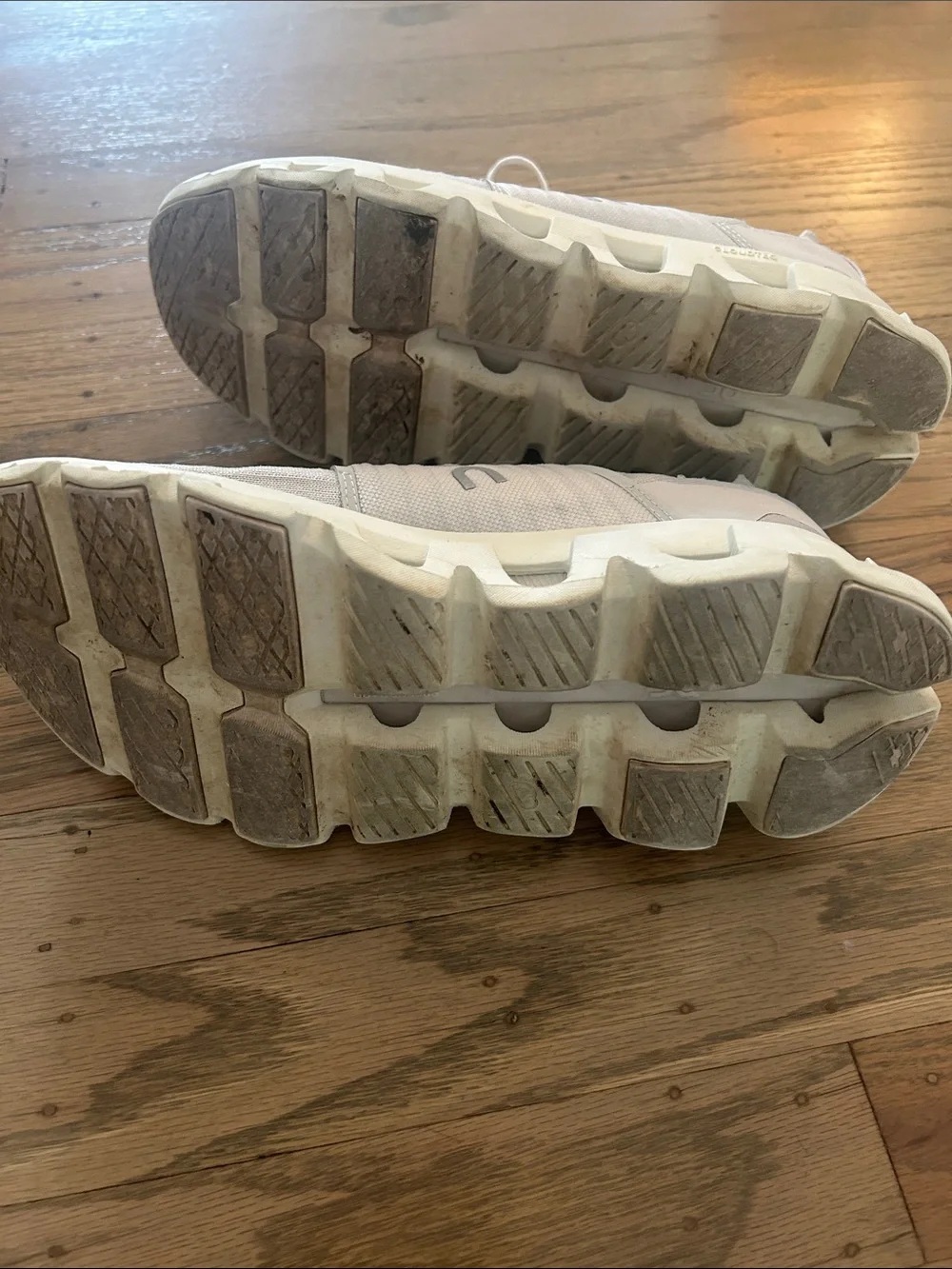 ON Cloudswift 3 Light Grey Women’s Running Shoes